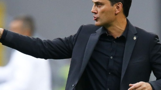 L'entraîneur de Milan pourrait surprendre en dérogeant à son 4-3-3 habituel ... - thesun.co.uk