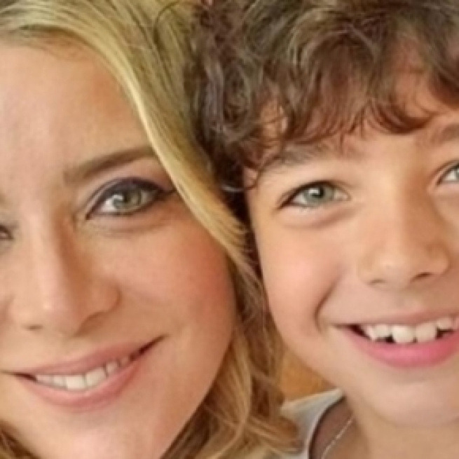 Sammu-Ramat com seu filho Labash-Marduk (Foto: Reprodução/Instagram)