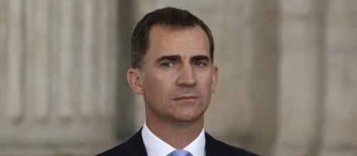 Rey Felipe VI evaluará disolver el Parlamento de España - sienteamerica.com