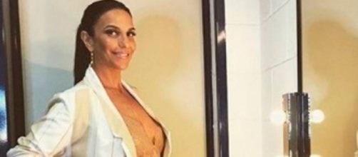 Ivete Sangalo confirma que está grávida de gêmeas