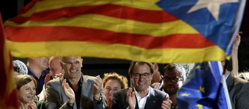 Nacionalistas quieren la independencia de Cataluña para 2017 • El ... - com.ni