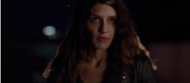 Arrow 5x11 Oliver and Team Arrow Meets New Black Canary Dinah Drake - Image - Supergirl Official | YouTube Arrow 5x11 Oliver and Team Arrow Meets New Black Canary Dinah Drake - Image - Supergirl Official | YouTube