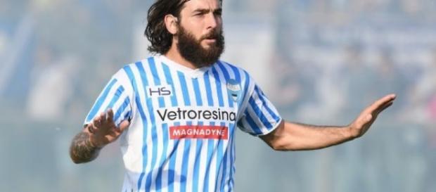 Luca Mora, un capitano tra calcio e filosofia Luca Mora, un capitano tra calcio e filosofia