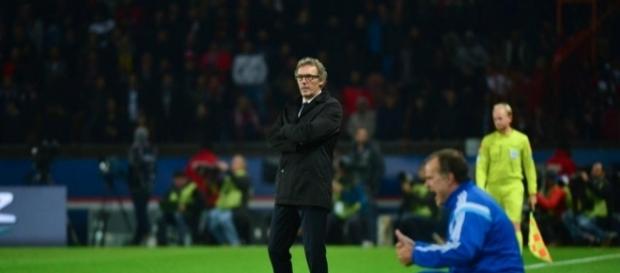 Marcelo Bielsa et Laurent Blanc lors d'une de leurs multiples confrontations Marcelo Bielsa et Laurent Blanc lors d'une de leurs multiples confrontations