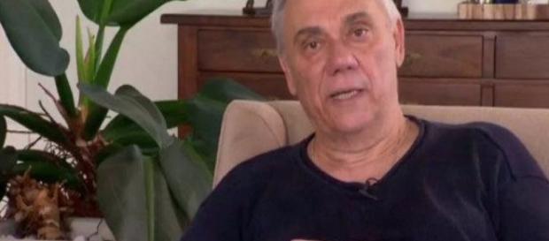 Rezende publica desabafo nas redes sociais e estado de saúde preocupa Rezende publica desabafo nas redes sociais e estado de saúde preocupa