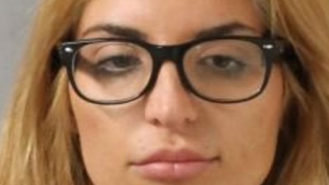 Katie Quackenbush, cantante americana dal grilletto facile, ha sparato a un clochard dopo un diverbio in strada. Foto: Facebook.