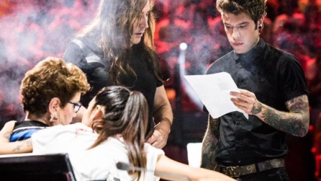 Replica X Factor 2017 prima puntata