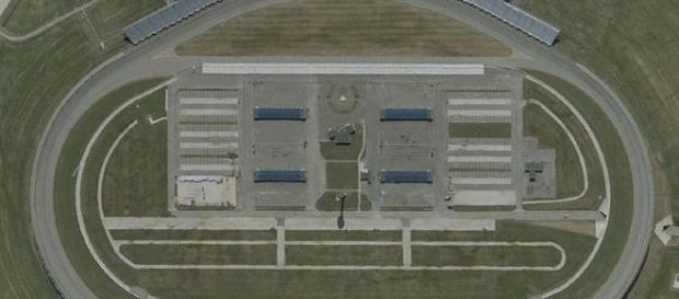 Chicagoland Speedway. Photo courtesy of https://commons.wikimedia.org/wiki/File:Chicagolandspeedway.jpg Chicagoland Speedway. Photo courtesy of https://commons.wikimedia.org/wiki/File:Chicagolandspeedway.jpg
