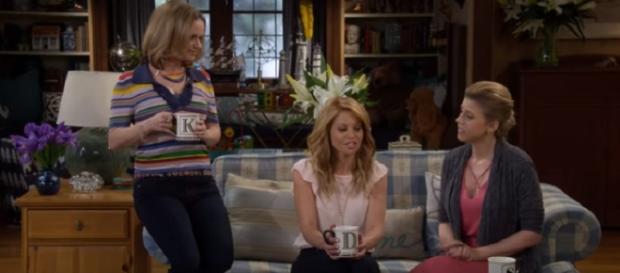 Fuller House Season 3. (Image via YouTube screengrab/Netflix) Fuller House Season 3. (Image via YouTube screengrab/Netflix)