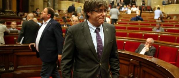 LA SEXTA TV | Carles Puigdemont desoye al Constitucional y seguirá ... - lasexta.com LA SEXTA TV | Carles Puigdemont desoye al Constitucional y seguirá ... - lasexta.com