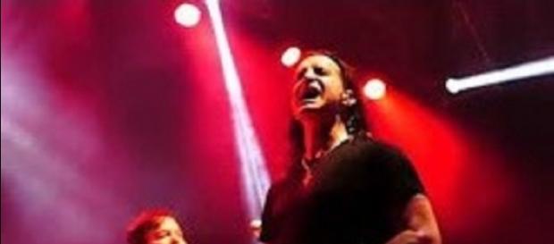 Scott Stapp knows the power that caring people have to help those suffering with mental illness. Screencap yepsure/YouTube Scott Stapp knows the power that caring people have to help those suffering with mental illness. Screencap yepsure/YouTube