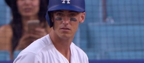 Dodgers rookie Cody Bellinger has tied the NL rookie record for most home runs in a season. [Image via MLB/YouTube]