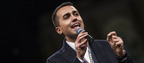 Luigi Di Maio annuncia la sua candidatura a premier