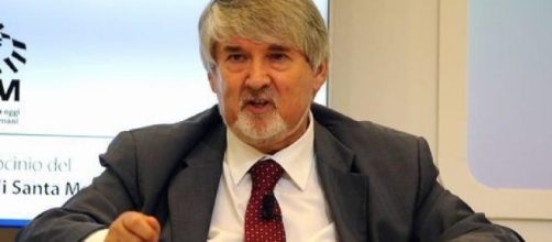 Riforma Pensioni fase 2, il ministro del Lavoro Poletti: confronto con le parti sociali dopo il Documento di economia e finanza