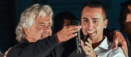 Beppe Grillo-Luigi Di Maio: praticamente un passaggio del testimone ai vertici del M5S