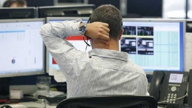 Oltre ad una regolare attivit&agrave; fisica, se si lavoro alla scrivania, meglio alzarsi qualche minuto ogni mezz&rsquo;ora. Si dimezza il rischio morte.