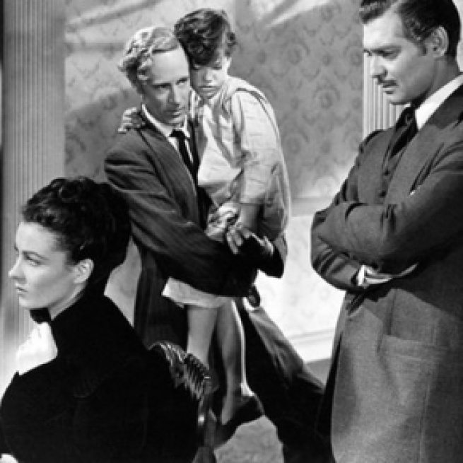 Viven Leigh, Leslie Howaard, Mickeu Kuhn e Clark Gable