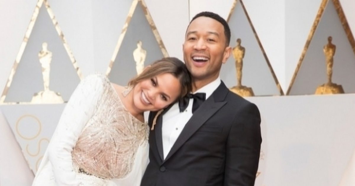 Chrissy Teigen speaks out against divorce rumors