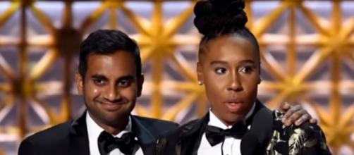 Aziz Ansari and Lena Waithe winning Outstanding Comedy Writing at Emmys 2017, (YouTube/ET)