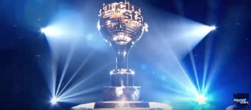 Mirroball trophy, Image Credit: Dancing With The Stars / YouTube