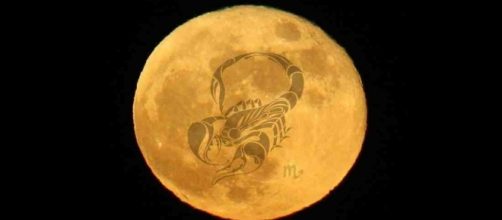 Oroscopo di domani 22 settembre 2017: fine settimana Luna in Scorpione, previsioni dei dodici segni dello zodiaco
