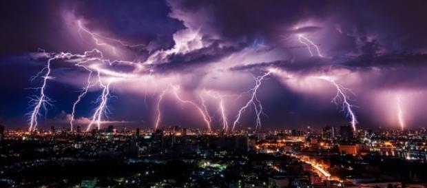 HAARP supone la Manipulación de energías provocando huracanes, terremotos, tsunamis con fines de control de la humanidad; Imagen Shutterstock HAARP supone la Manipulación de energías provocando huracanes, terremotos, tsunamis con fines de control de la humanidad; Imagen Shutterstock