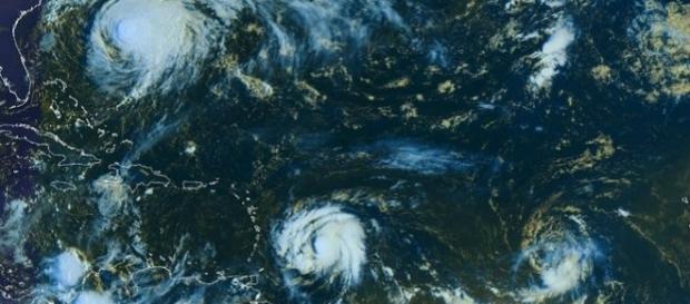 IMAGE SATELLITE COMMENTÉE DU 18/09/2017 José, Maria et Lee (Météo France) IMAGE SATELLITE COMMENTÉE DU 18/09/2017 José, Maria et Lee (Météo France)