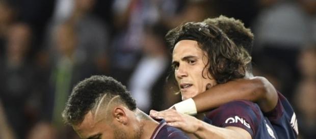 Neymar a esquivé Cavani pendant tout le match contre l'OL - bfmtv.com Neymar a esquivé Cavani pendant tout le match contre l'OL - bfmtv.com