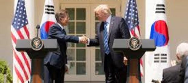 President Trump welcomes President Moon at the WH.https://upload.wikimedia.org/wikipedia/commons/e/e3/President_Trump_welcomes_President_Moon.jpg President Trump welcomes President Moon at the WH.https://upload.wikimedia.org/wikipedia/commons/e/e3/President_Trump_welcomes_President_Moon.jpg