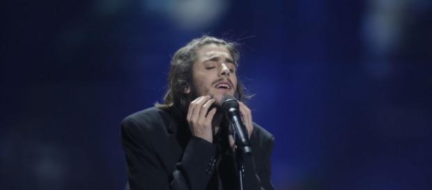 Salvador Sobral, ganador de Eurovisión, se retira: podría morir en ... - elespanol.com Salvador Sobral, ganador de Eurovisión, se retira: podría morir en ... - elespanol.com