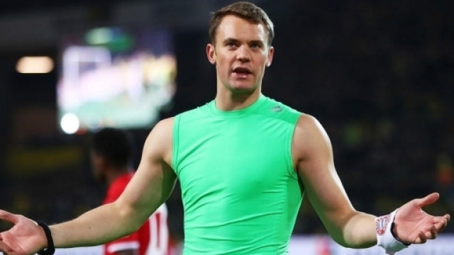 Difficult to motivate goalkeepers in Neuer's shadow - Kahn ... - fourfourtwo.com