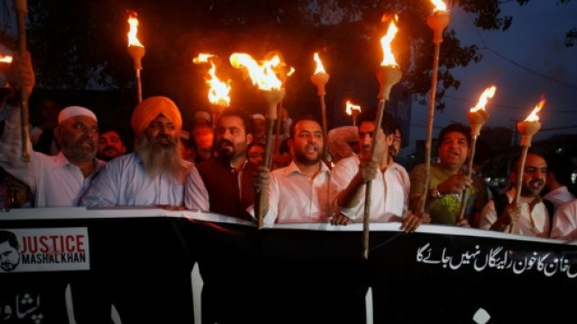 PAKISTAN Punjab, tre sorelle uccidono uno sciita accusato di ... - asianews.it