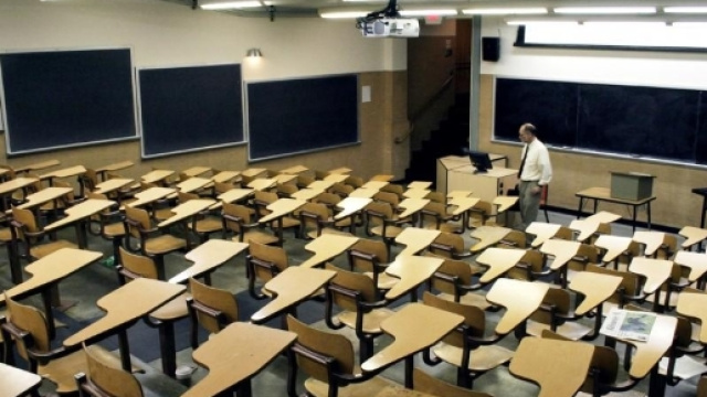 Stipendi bloccati da cinque anni: Universit&agrave; italiane in sciopero ... - newsjs.com