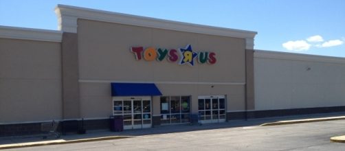 Hard times ahead for Toys "R" Us after filing Chapter 11 bankruptcy this Monday. / from 'Wikimedia Commons'