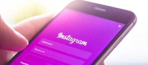 Instagram's new update lets users turn on audio for all autoplay videos with a single tap. [Image via Perzonseo Webbyra/Flickr]