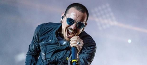 Chester Bennington. Taken on June 9th, 2017. Image Credit: Alexandre Dai Castaing- Flickr. Chester Bennington. Taken on June 9th, 2017. Image Credit: Alexandre Dai Castaing- Flickr.