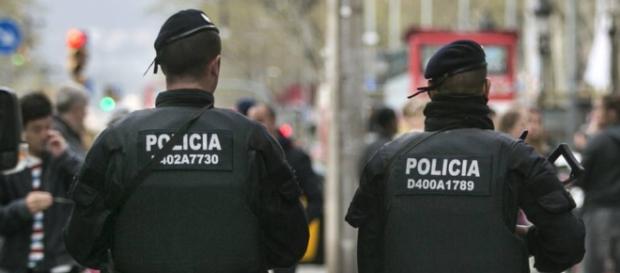 Filtran la ubicación de la policía en Cataluña | EL PAÍS - elpais.com Filtran la ubicación de la policía en Cataluña | EL PAÍS - elpais.com