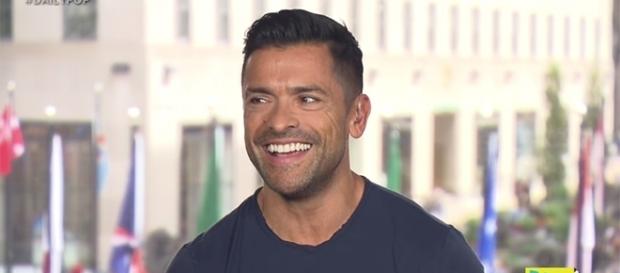 Mark Consuelos will debut as Hiram Lodge in "Riverdale" season 2. (YouTube/E! News) Mark Consuelos will debut as Hiram Lodge in "Riverdale" season 2. (YouTube/E! News)