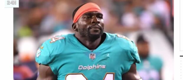 The Dolphins have suspended LB Timmons -- Hot News 24H/YouTube. The Dolphins have suspended LB Timmons -- Hot News 24H/YouTube.