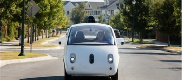 Waymo wants to delay the Uber court trial in October/Photo via EC_Times, Flickr Waymo wants to delay the Uber court trial in October/Photo via EC_Times, Flickr
