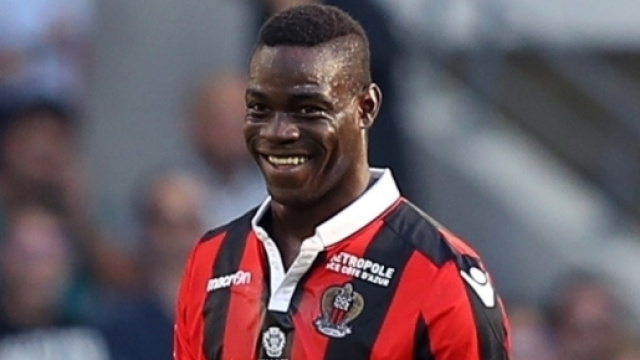 Pour Balotelli, la question ne se pose même pas : c'est Cavani qui doit frapper les penaltys pour le PSG ! - bfmtv.com