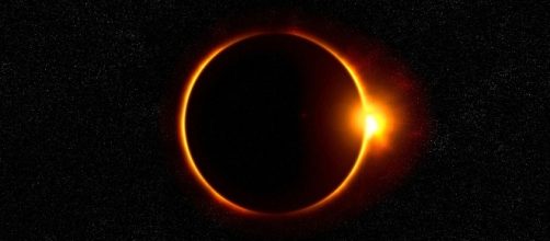 California man suffered vision loss due to damage to his retina in the shape of the solar eclipse [Image: Pixabay/CC0]