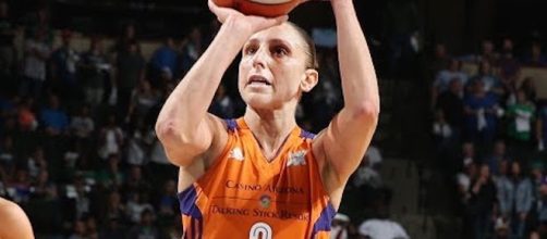 Diana Taurasi and the Phoenix Mercury host the Connecticut Sun at 10 p.m. ET on Friday. [Image via WNBA/YouTube]