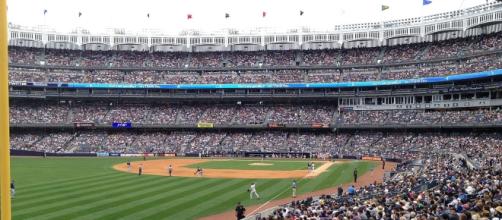 Three ways the Yankees can pass the Red Sox and win the American League East. - [Image by dronepicr/ Wikimedia Commons]