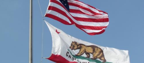 US National Flag and California State Flag, City Hall, Santa Monica Ed Uthman/Flickr
