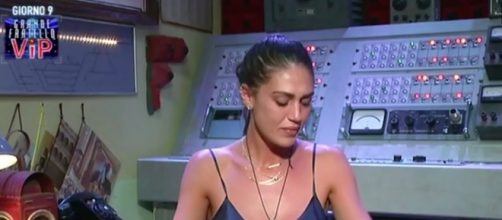 Cecilia Rodriguez si commuove al GF Vip