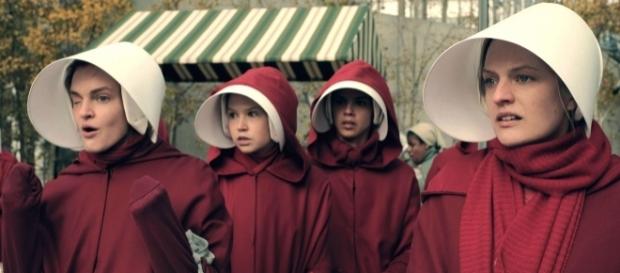 La condition féminine, sujet majeur de The Handmaid's Tale. (HULU). La condition féminine, sujet majeur de The Handmaid's Tale. (HULU).
