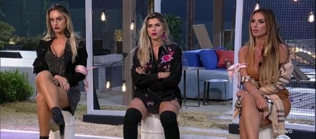 Nicole Bahls e Monick Camargo na Roça e Ana Paula Minerato é a nova líder da semana em 'A Fazenda 9' Nicole Bahls e Monick Camargo na Roça e Ana Paula Minerato é a nova líder da semana em 'A Fazenda 9'