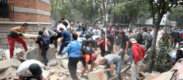 Terremoto de 7,1 azota a México Terremoto de 7,1 azota a México