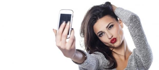 The Link Between Seflies and Cosmetic Procedures | Royal Centre - royalcentreofplasticsurgery.com The Link Between Seflies and Cosmetic Procedures | Royal Centre - royalcentreofplasticsurgery.com